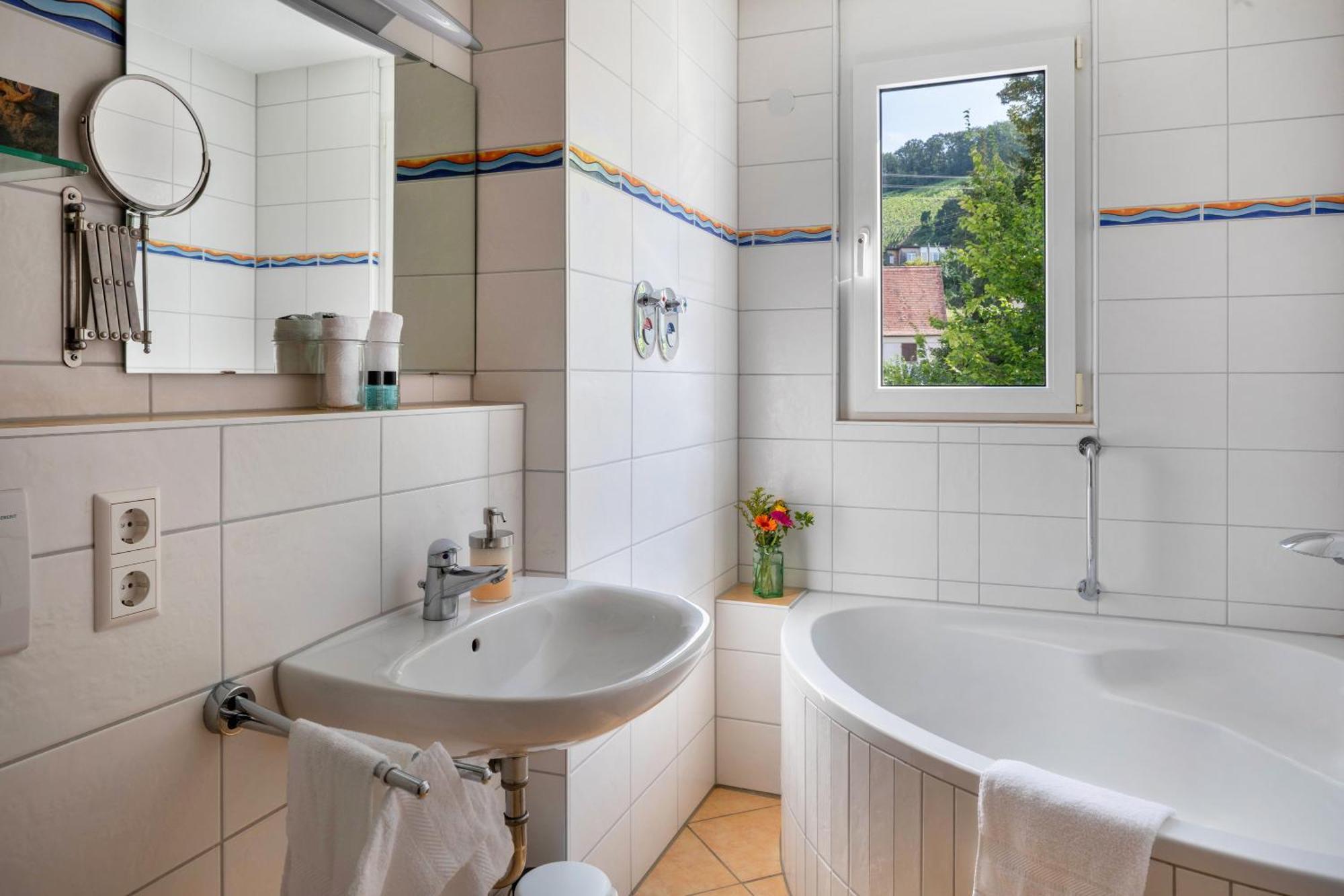 Ferienwohnung Am Neumagen ชเตาเฟิน เอม บรายสเกา ภายนอก รูปภาพ